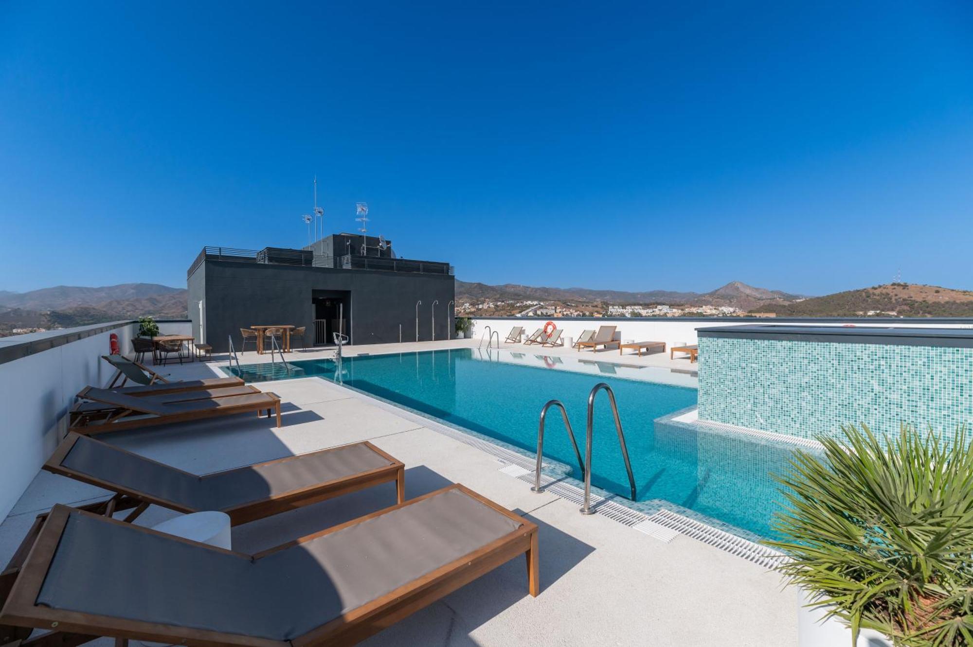 Апартаменти Xpce Urban 4 Malaga Skyline - Free Parking Екстер'єр фото
